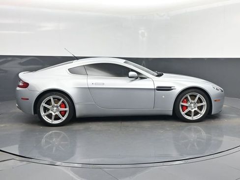 Used 2007 Aston Martin V8 Vantage Coupe image 2