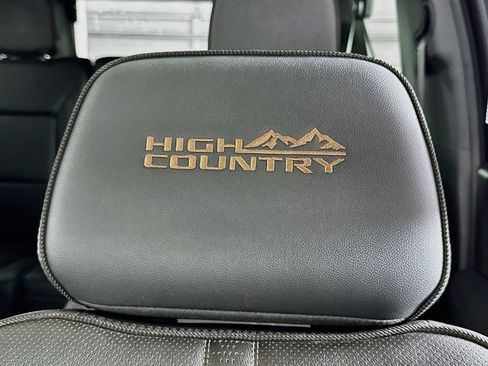 Used 2026 Chevrolet Suburban High Country w/ Sun And Tow Package AWD/4WD image 20
