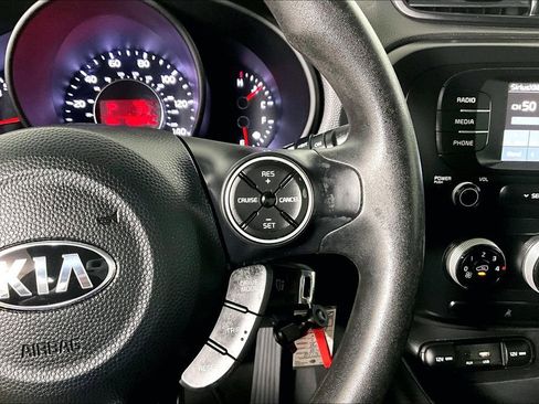 Used 2019 Kia Soul image 19