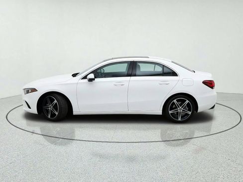 Used 2020 Mercedes-Benz A 220 image 14