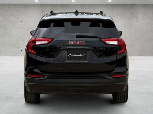 Certified 2022 GMC Terrain SLE w/ Driver Convenience Package FWD image 16