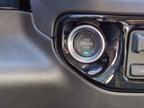 New 2026 Chevrolet Silverado 1500 RST w/ Z71 Off-Road Package image 17