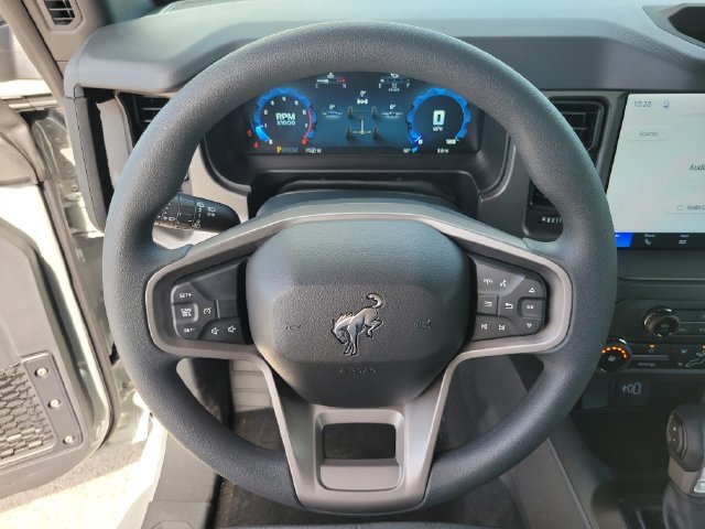 New 2026 Ford Bronco 2-Door AWD/4WD image 17