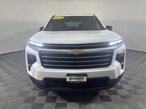 Used 2025 Chevrolet Traverse LT w/ Sun and Wheel Package AWD/4WD image 35