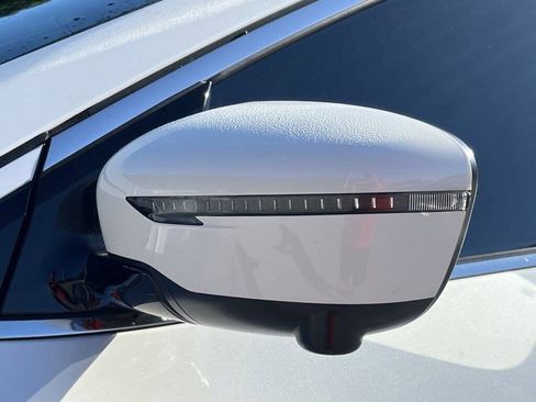 Certified 2024 Nissan Murano Platinum w/ Cargo Package image 34