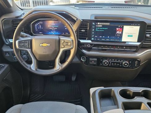 Certified 2026 Chevrolet Silverado 1500 LT RWD image 15
