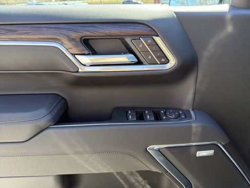 New 2026 GMC Sierra 1500 SLT w/ SLT Premium Package image 13