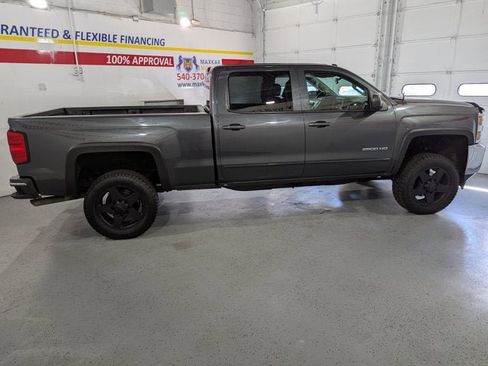 Used 2015 Chevrolet Silverado 2500 LT w/ LT Plus Package image 8