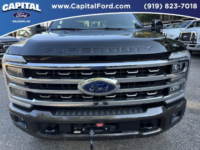 Used 2025 Ford F350 King Ranch w/ Tremor Off-Road Package AWD/4WD image 10