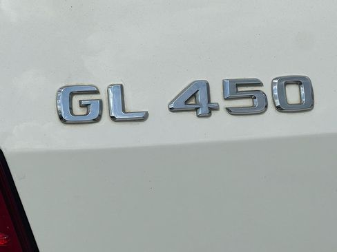 Used 2012 Mercedes-Benz GL 450 4MATIC image 27
