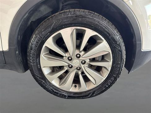Used 2020 Buick Encore Preferred w/ Safety Package FWD image 23