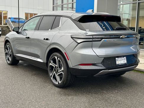 New 2026 Chevrolet Equinox EV LT image 3