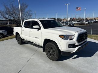 Used 2022 Toyota Tacoma SR5 video 2