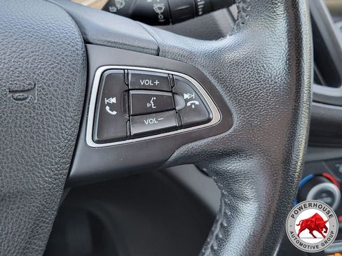 Certified 2019 Ford Escape SEL FWD image 28