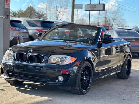 Used 2012 BMW 128i Convertible image 16