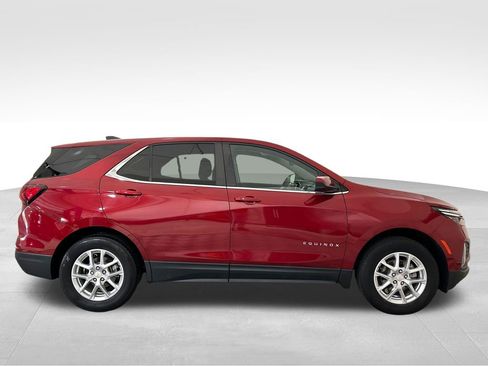 Used 2023 Chevrolet Equinox LT AWD/4WD image 7