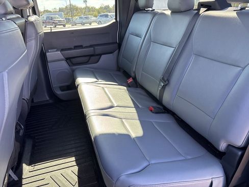 Used 2023 Ford F350 XL w/ Camper Package image 17