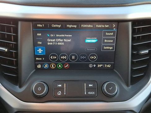 Used 2023 GMC Acadia SLE w/ Driver Convenience Package image 21