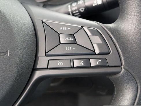 New 2025 Nissan Sentra S image 18