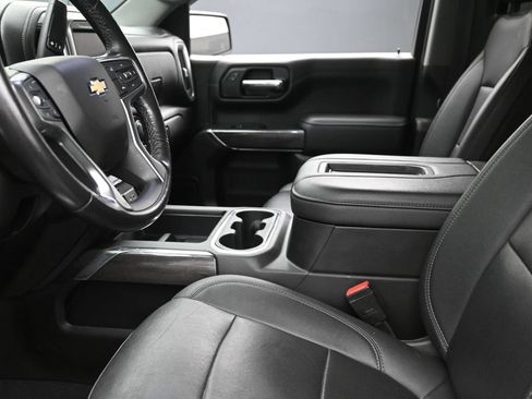 Used 2021 Chevrolet Silverado 1500 LTZ AWD/4WD image 17