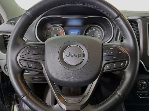 Used 2021 Jeep Cherokee Trailhawk w/ Technology Group image 14