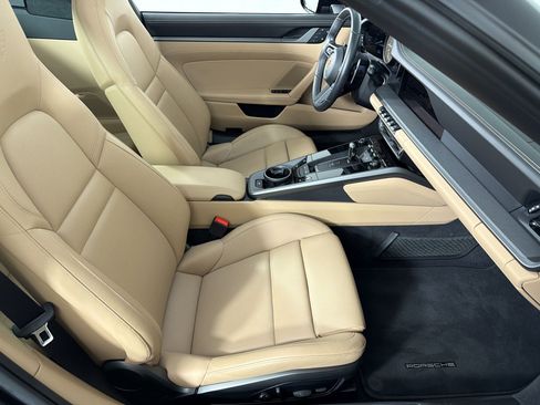 Certified 2024 Porsche 911 Targa 4 w/ Sport Package AWD/4WD image 24