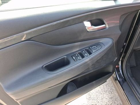 Used 2023 Hyundai Santa Fe SEL FWD image 13