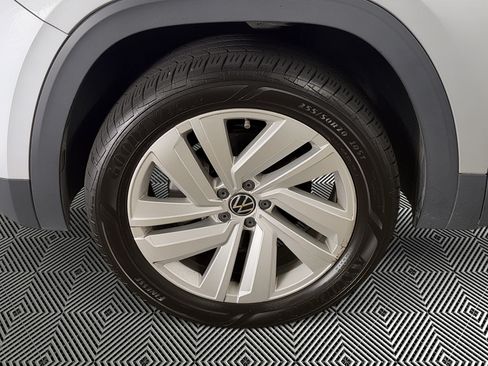 Used 2023 Volkswagen Atlas Cross Sport SE AWD/4WD image 12