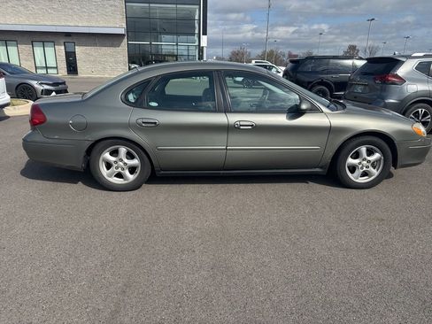 Used 2003 Ford Taurus SES image 6