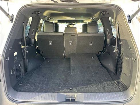 Used 2024 Lexus LX 600 F Sport image 14