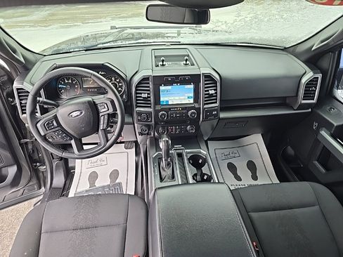 Used 2018 Ford F150 XLT w/ Equipment Group 302A Luxury image 8