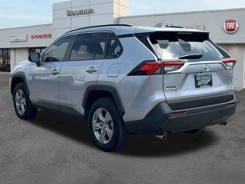 Used 2025 Toyota RAV4 LE AWD/4WD image 5