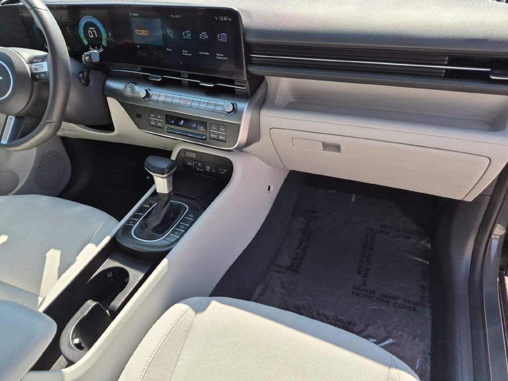 Used 2026 Hyundai Kona SEL Sport FWD image 30