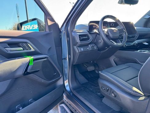 New 2026 Chevrolet Silverado EV LT image 12