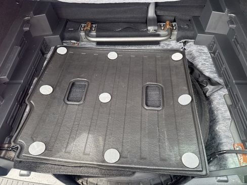 Used 2023 Nissan Rogue SV AWD/4WD image 18