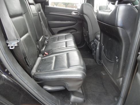 Used 2015 Jeep Grand Cherokee Limited w/ Luxury Group II AWD/4WD image 36