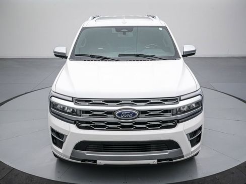 Certified 2023 Ford Expedition Max Platinum image 9