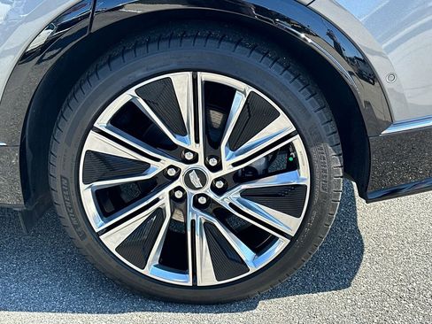 Certified 2023 Cadillac Lyriq 2WD image 21