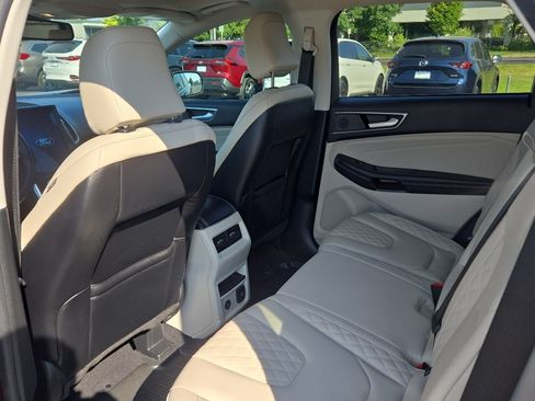 Used 2024 Ford Edge Titanium AWD/4WD image 14
