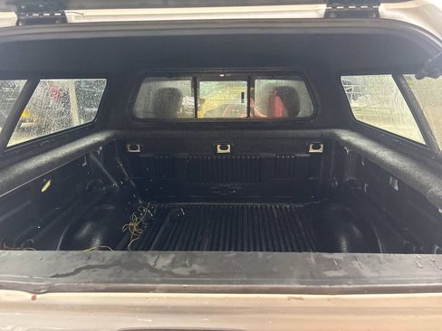 Used 2017 Chevrolet Colorado Z71 AWD/4WD image 13