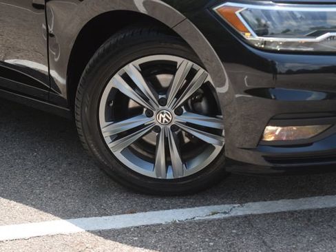Used 2020 Volkswagen Jetta R-Line FWD image 29