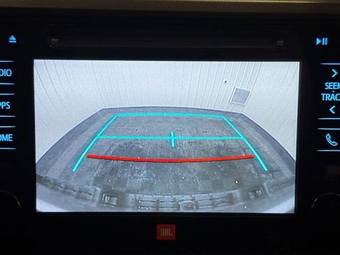 Used 2016 Toyota Tacoma TRD Off-Road image 36