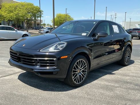 Used 2022 Porsche Cayenne Coupe AWD/4WD image 7