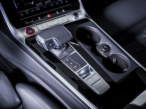 Used 2023 Audi RS 7 Sportback image 28