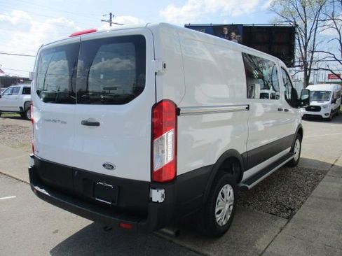 Used 2024 Ford Transit 250 Low Roof w/ Exterior Upgrade Package image 6