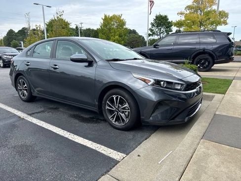 Certified 2024 Kia Forte LXS w/ LXS Technology Package FWD image 8