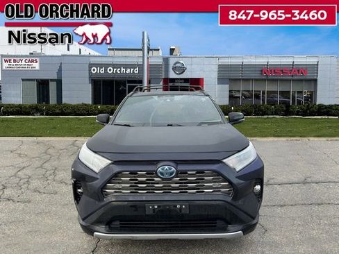 Used 2021 Toyota RAV4 XSE image 2
