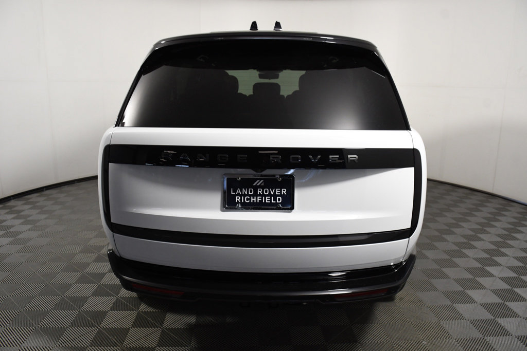 New 2026 Land Rover Range Rover Long Wheelbase SE AWD/4WD image 5