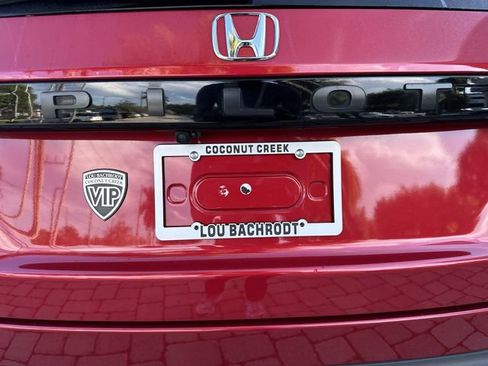 Used 2024 Honda Pilot EX-L image 13