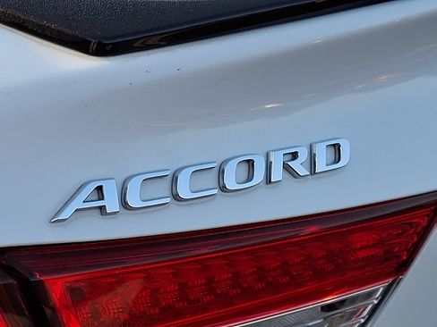 Used 2022 Honda Accord Sport Special Edition image 29